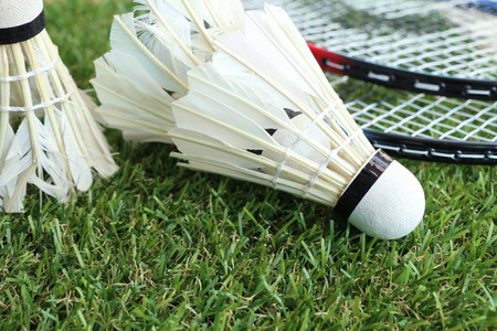 去兑现一个 去兑现一个